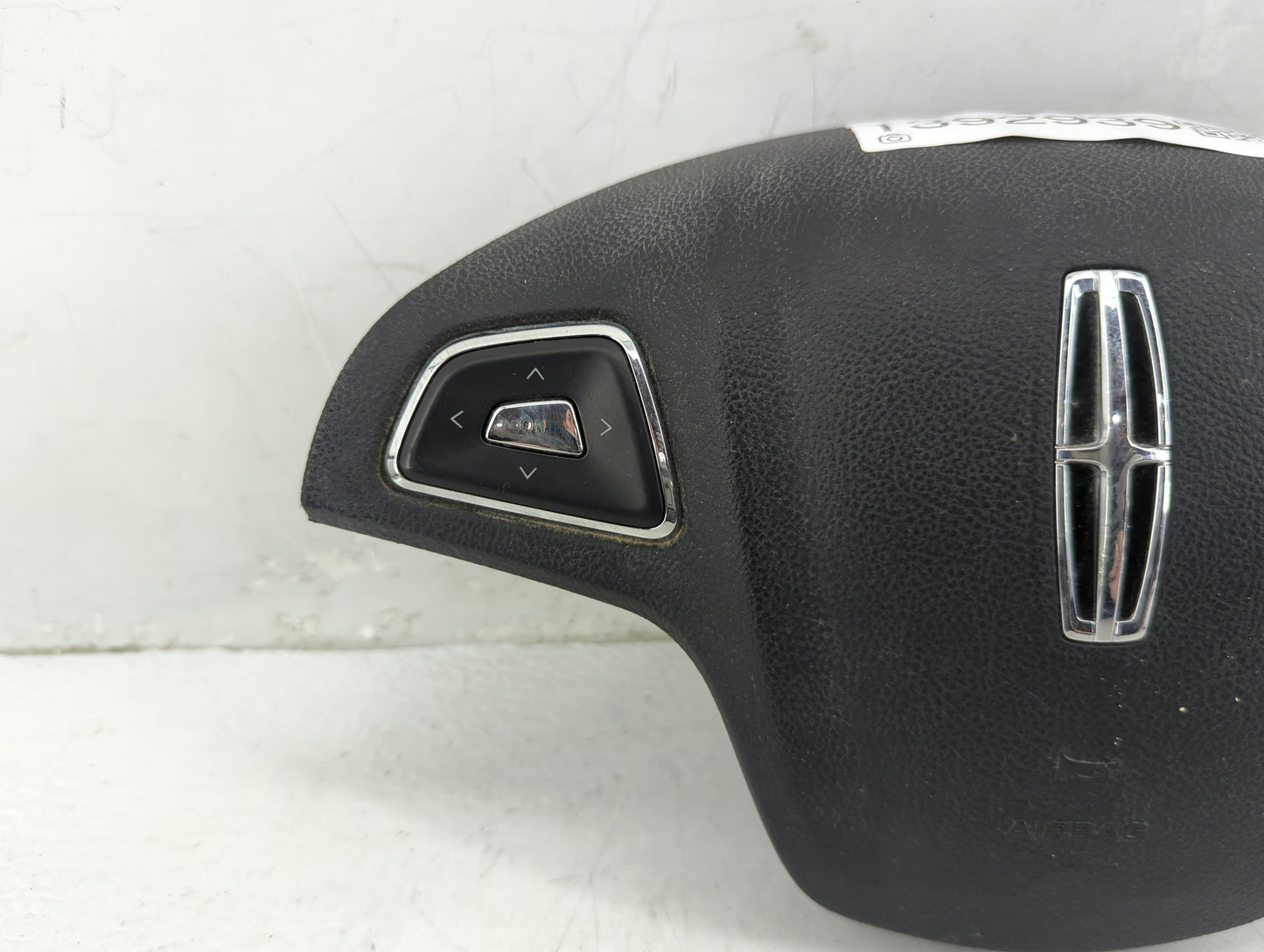 2015-2019 Lincoln Mkc Air Bag Driver Left Steering Wheel Mounted Fits Fits 2015 2016 2017 2018 2019 OEM Used Auto Parts - Oe