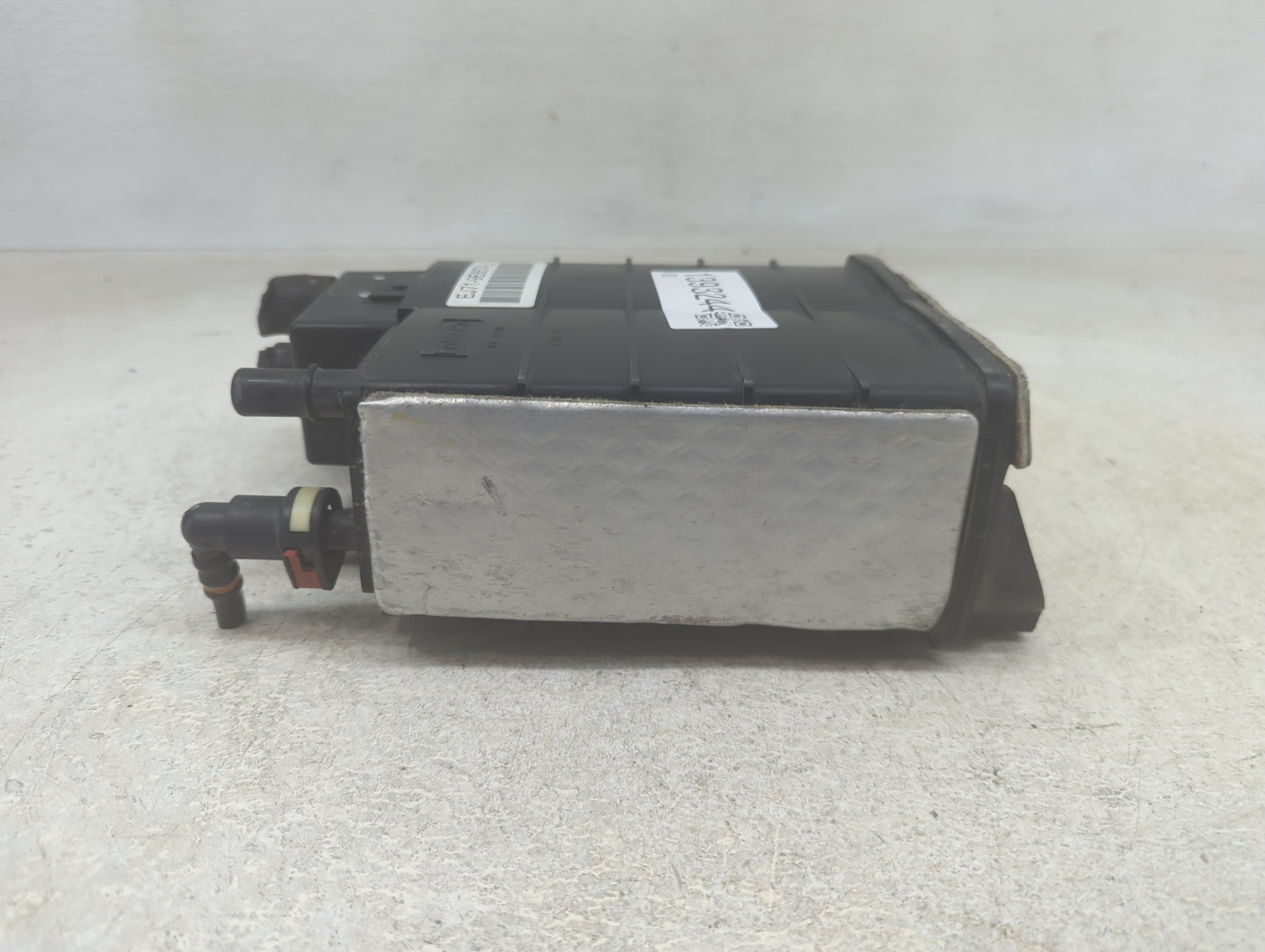 2015 Lincoln Mkc Fuel Vapor Charcoal Canister - Oemusedautoparts1.com