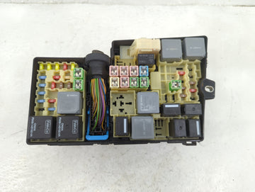 2015-2016 Lincoln Mkc Fusebox Fuse Box Panel Relay Module P/N:E00027328 AV6T-14A142-AB Fits Fits 2015 2016 OEM Used Auto Par