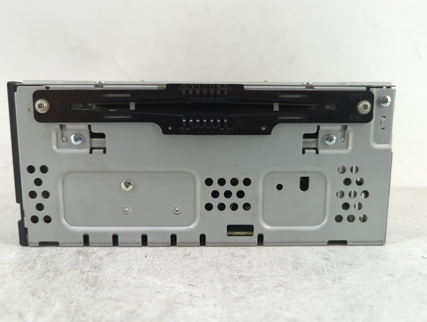 2015 Lincoln Mkc Radio AM FM Cd Player Receiver Replacement P/N:EJ7T-19C107-AG Fits OEM Used Auto Parts - Oemusedautoparts1.