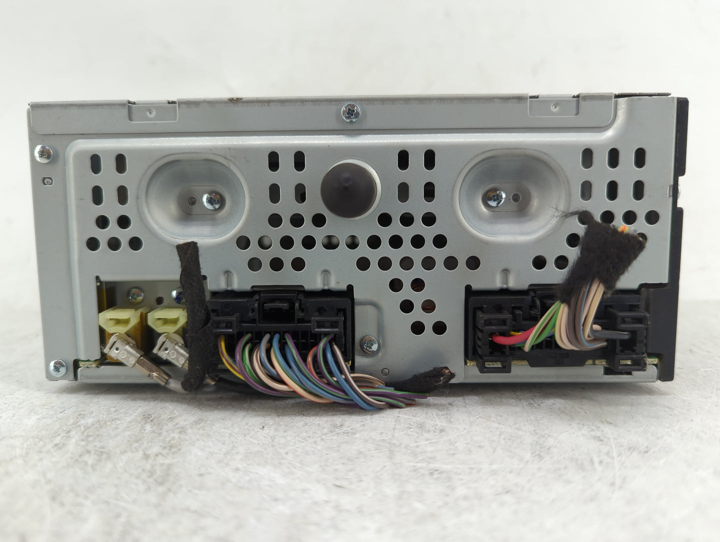 2015 Lincoln Mkc Radio AM FM Cd Player Receiver Replacement P/N:EJ7T-19C107-AG Fits OEM Used Auto Parts - Oemusedautoparts1.