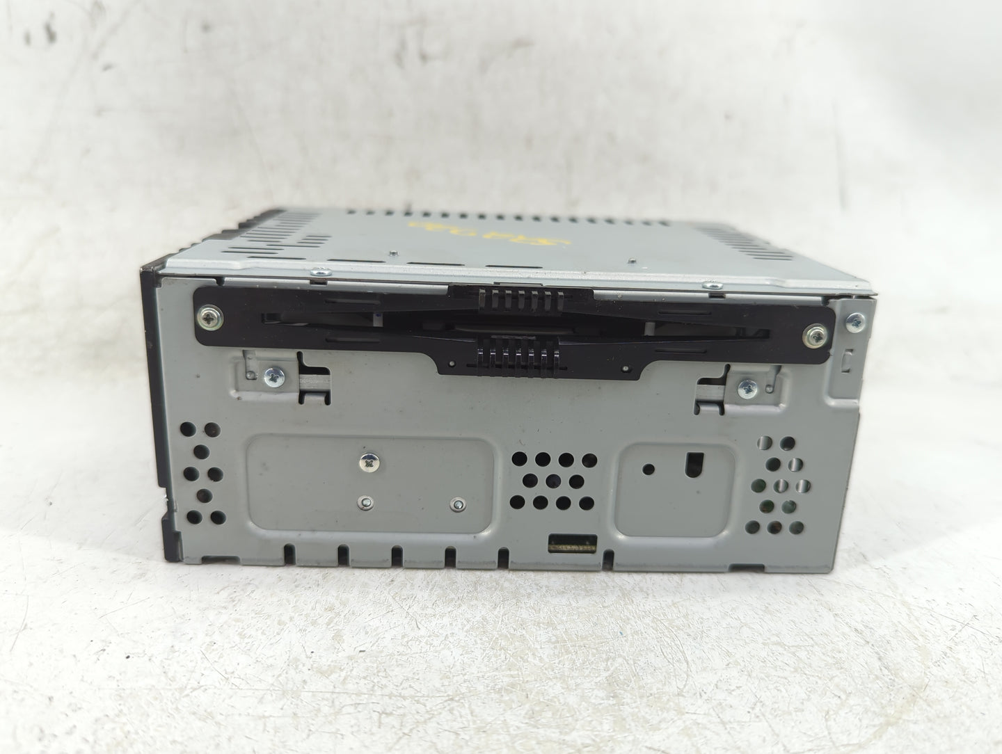 2015 Lincoln Mkc Radio AM FM Cd Player Receiver Replacement P/N:EJ7T-19C107-AG Fits OEM Used Auto Parts - Oemusedautoparts1.
