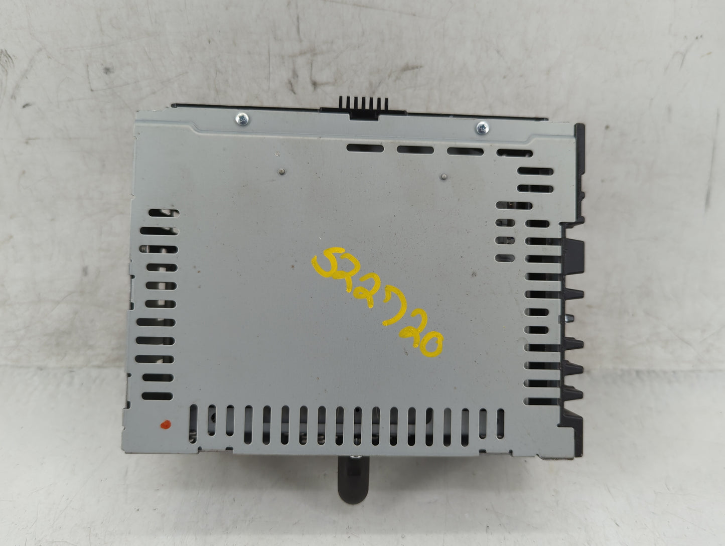 2015 Lincoln Mkc Radio AM FM Cd Player Receiver Replacement P/N:EJ7T-19C107-AG Fits OEM Used Auto Parts - Oemusedautoparts1.