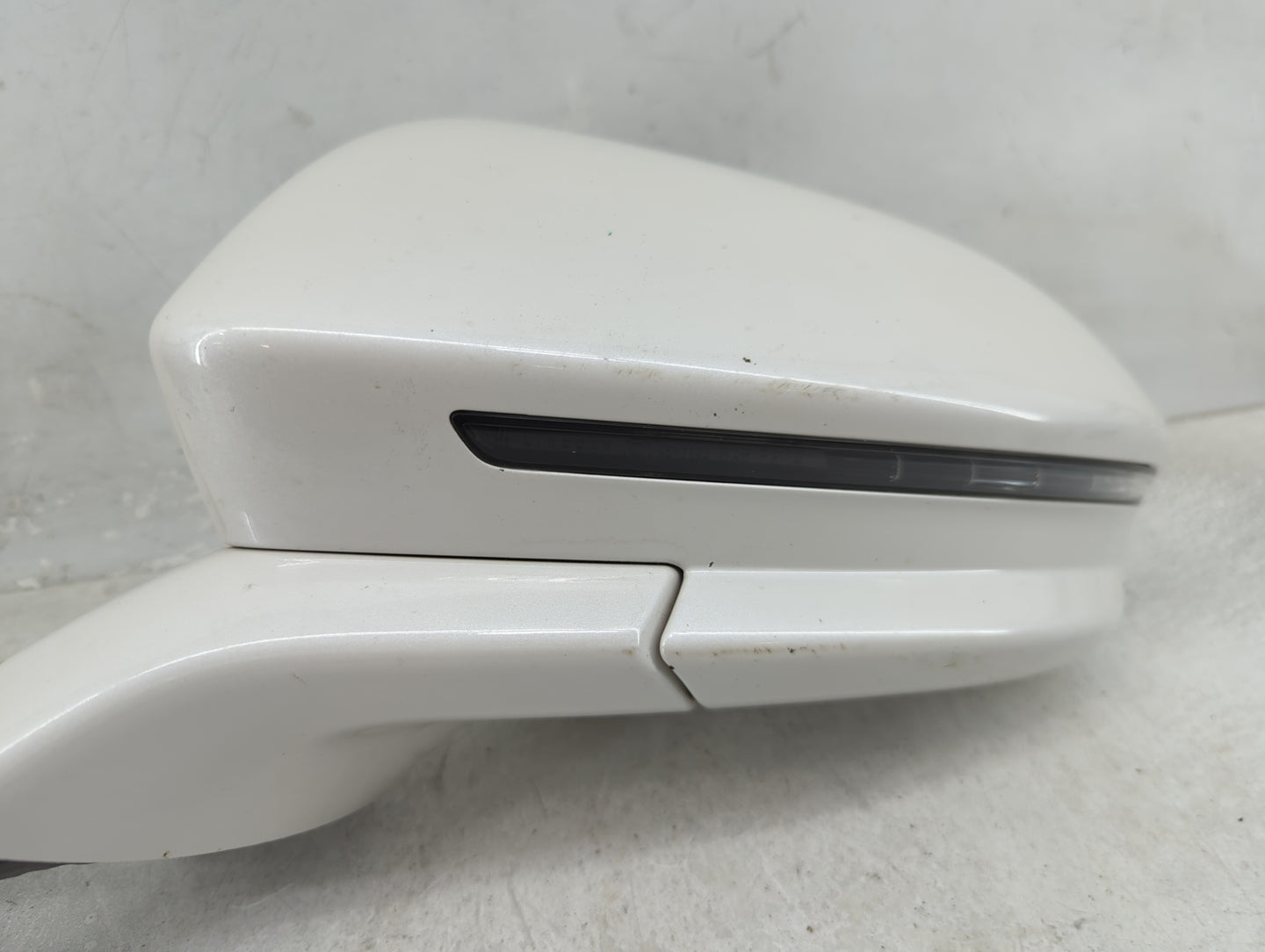 2015-2019 Lincoln Mkc Driver Side View Mirror - Left Door Mirror OEM Used - Oemusedautoparts1.com