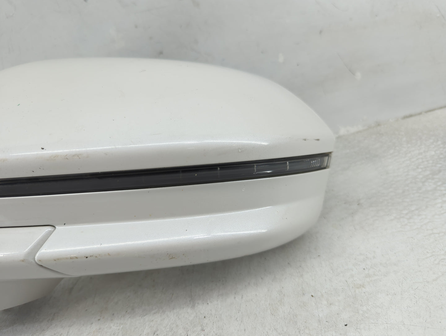 2015-2019 Lincoln Mkc Driver Side View Mirror - Left Door Mirror OEM Used - Oemusedautoparts1.com