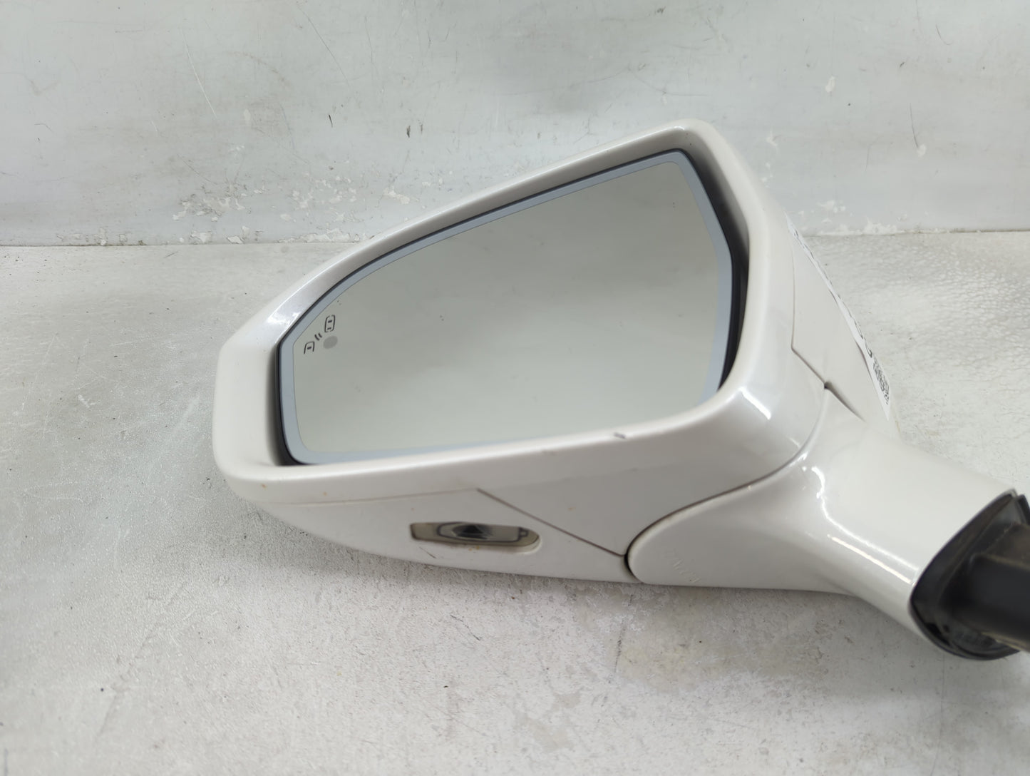 2015-2019 Lincoln Mkc Driver Side View Mirror - Left Door Mirror OEM Used - Oemusedautoparts1.com