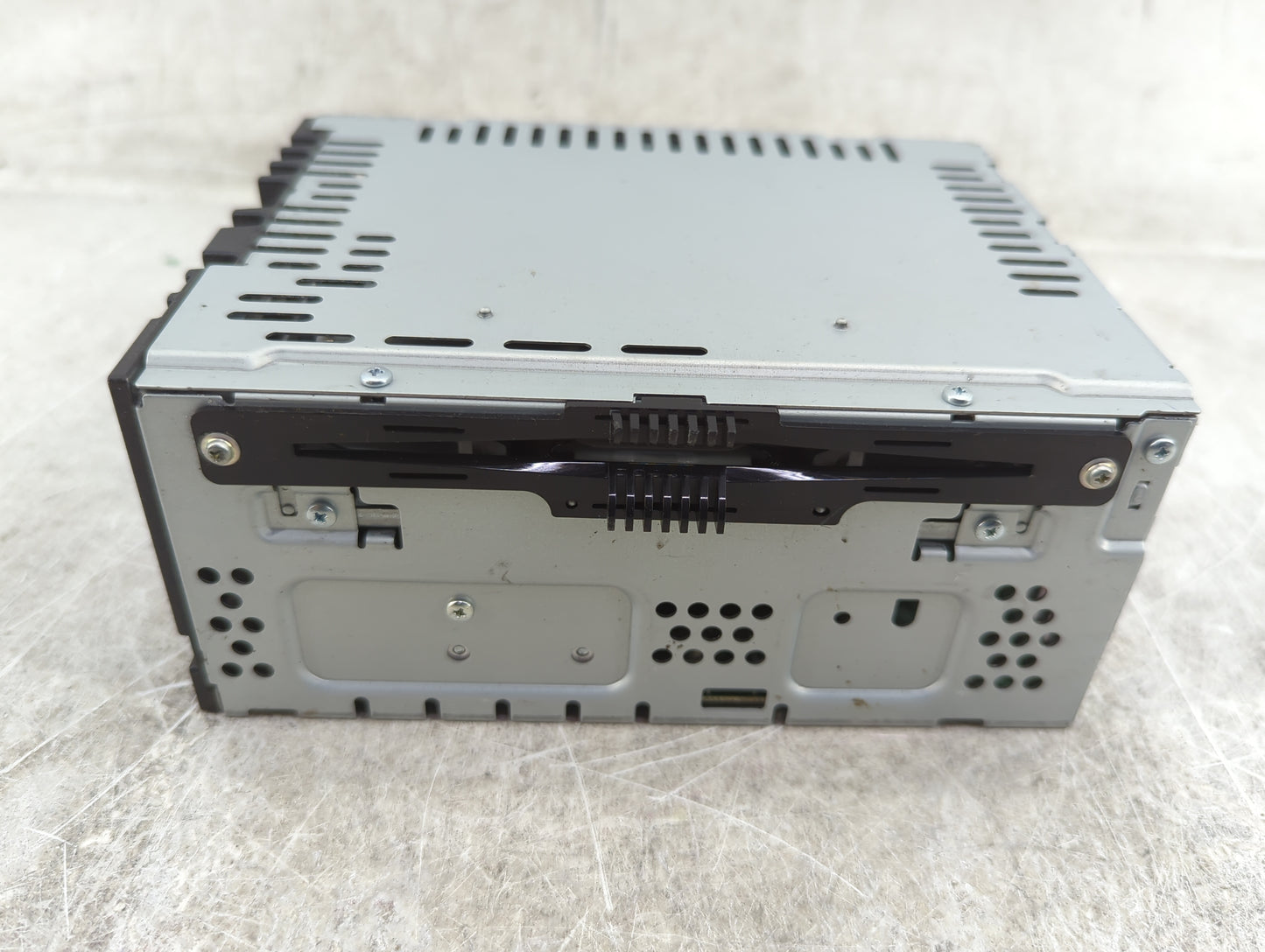2015 Lincoln Mkc Radio AM FM Cd Player Receiver Replacement P/N:EJ7T-19C107-AG CQ-MJ23EUMB Fits OEM Used Auto Parts - Oemuse