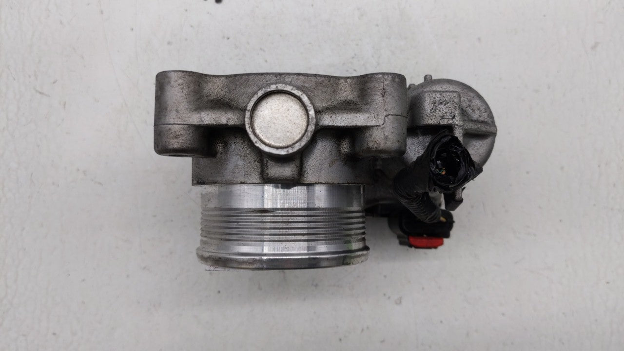2015-2019 Lincoln Mkc Throttle Body P/N:DS7E-9F991-BB Fits Fits 2014 2015 2016 2017 2018 2019 OEM Used Auto Parts - Oemuseda