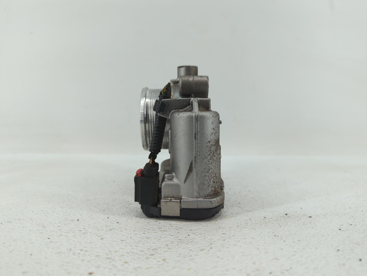 2015-2019 Lincoln Mkc Throttle Body P/N:0 280 750 566 DS7E-9F991-BB Fits Fits 2014 2015 2016 2017 2018 2019 OEM Used Auto Pa