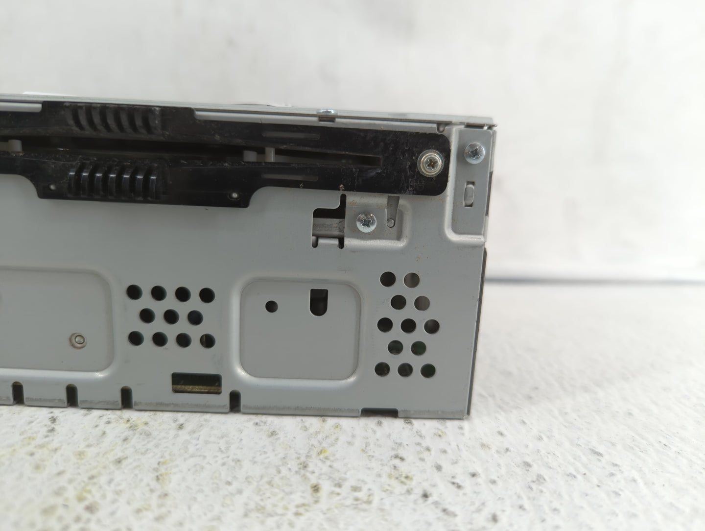 2015-2015 Lincoln Mkc Am Fm Cd Player Radio Receiver - Oemusedautoparts1.com