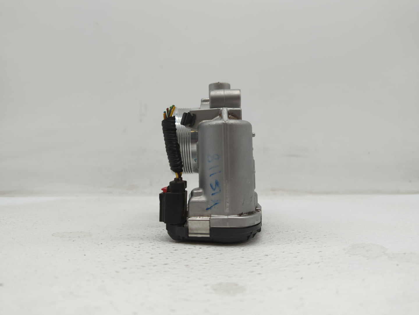 2015-2019 Lincoln Mkc Throttle Body P/N:0 280 750 566 DS7E-9F991-BB Fits Fits 2014 2015 2016 2017 2018 2019 OEM Used Auto Pa