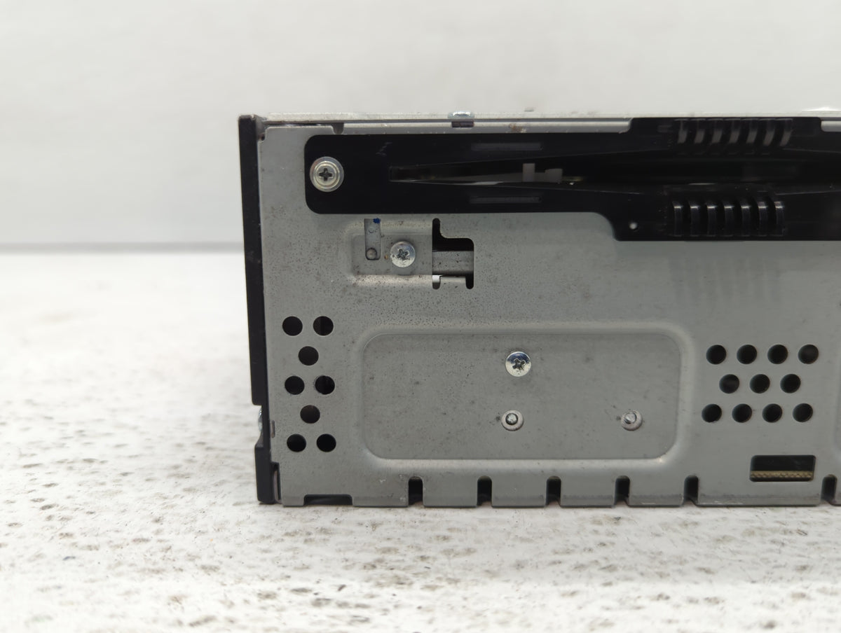 2015-2015 Lincoln Mkc Am Fm Cd Player Radio Receiver 466107 - Oemusedautoparts1.com