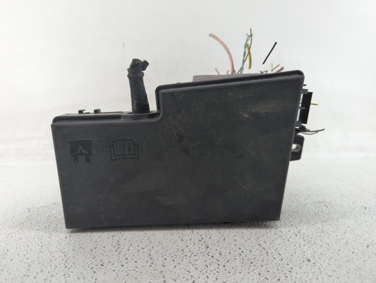 2015-2016 Lincoln Mkc Fusebox Fuse Box Panel Relay Module P/N:AV6T-14A067-AD Fits Fits 2015 2016 OEM Used Auto Parts - Oemus
