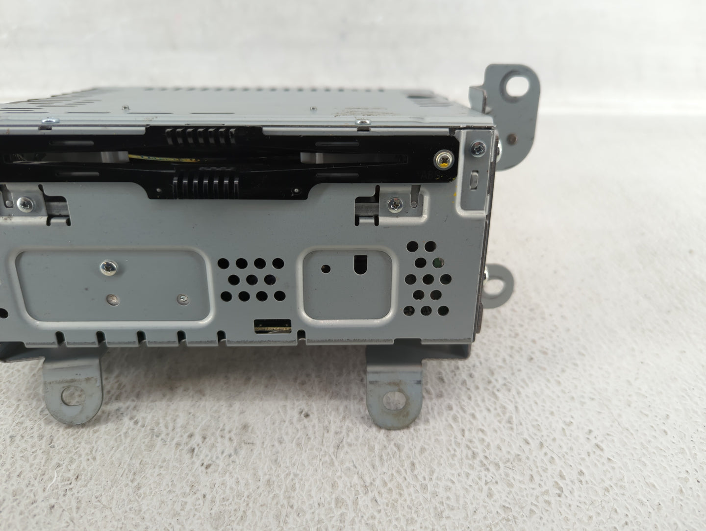 2015-2015 Lincoln Mkc Am Fm Cd Player Radio Receiver - Oemusedautoparts1.com