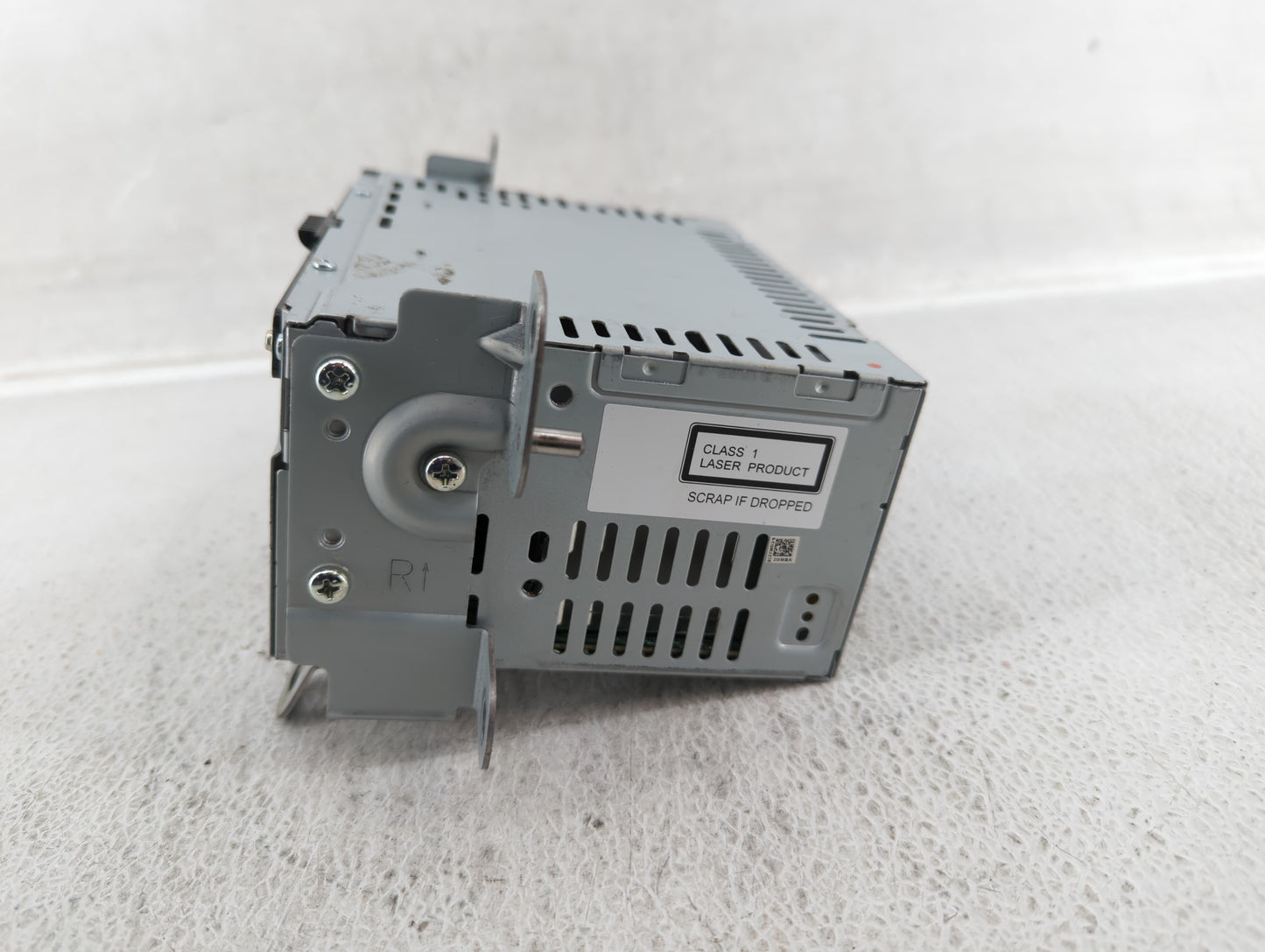 2015-2015 Lincoln Mkc Am Fm Cd Player Radio Receiver - Oemusedautoparts1.com