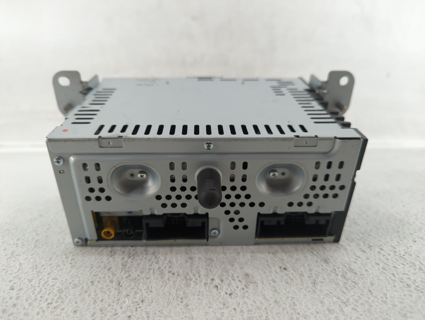 2015-2015 Lincoln Mkc Am Fm Cd Player Radio Receiver - Oemusedautoparts1.com