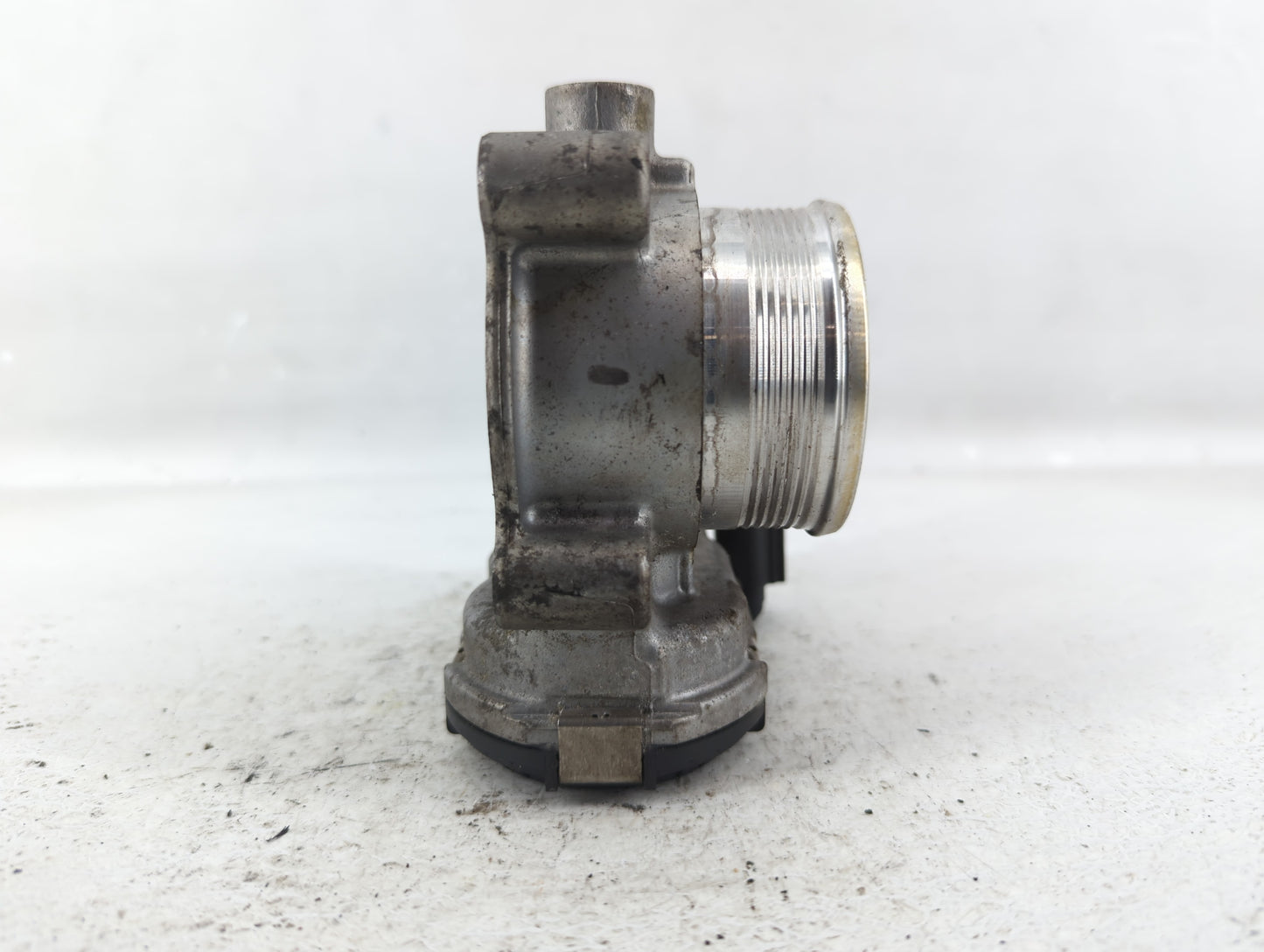 2015-2019 Lincoln Mkc Throttle Body P/N:DS7E-9F991-BB Fits Fits 2014 2015 2016 2017 2018 2019 2020 2021 2022 OEM Used Auto P