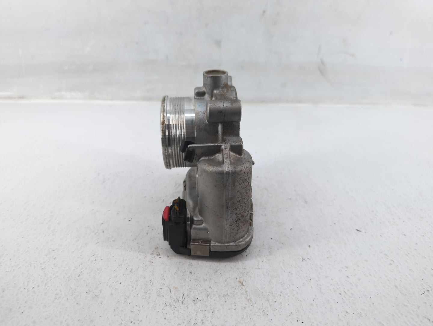 2015-2019 Lincoln Mkc Throttle Body P/N:0280750576 Fits Fits 2014 2015 2016 2017 2018 2019 2020 2021 2022 OEM Used Auto Part