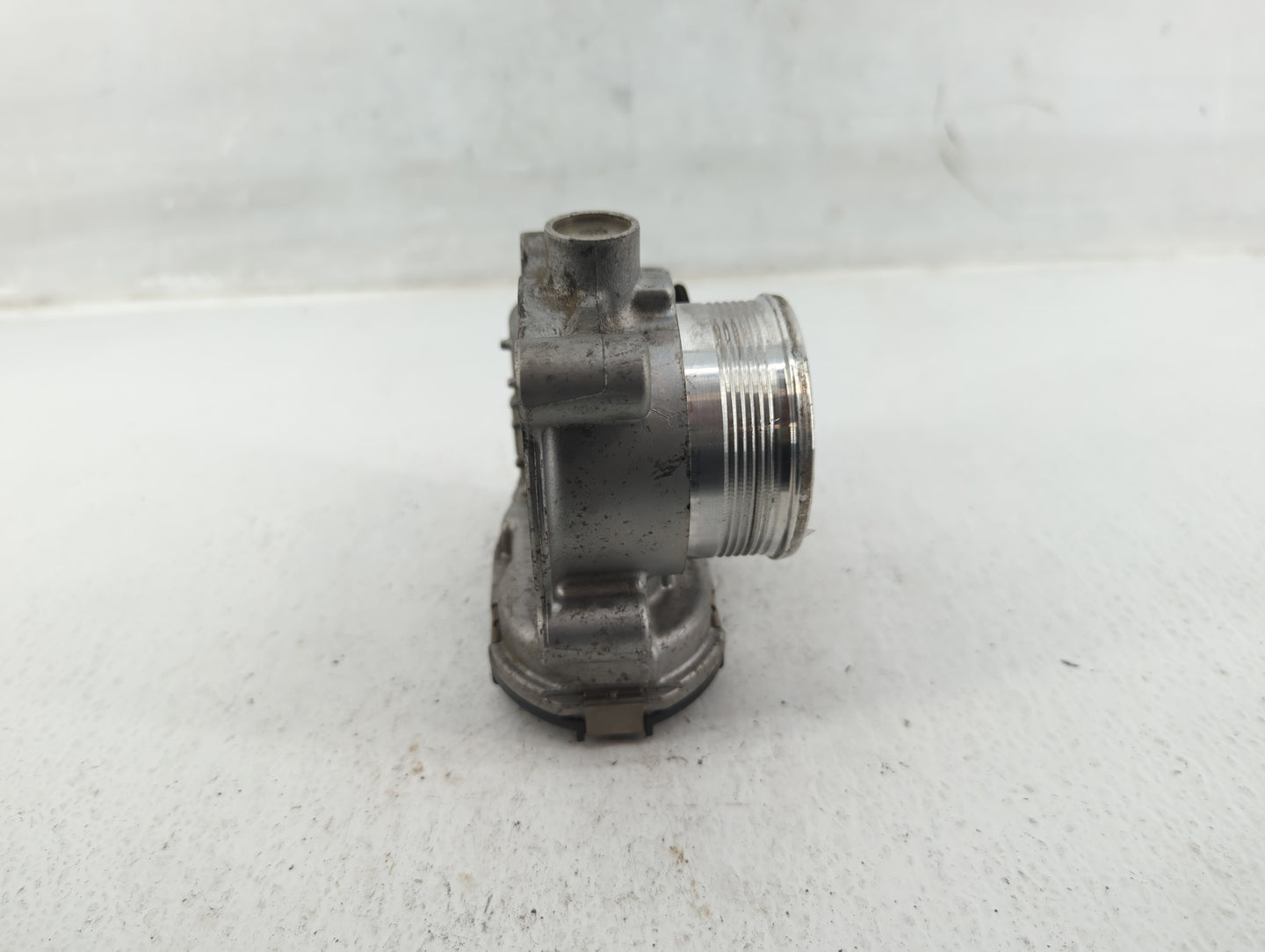 2015-2019 Lincoln Mkc Throttle Body P/N:0280750576 Fits Fits 2014 2015 2016 2017 2018 2019 2020 2021 2022 OEM Used Auto Part