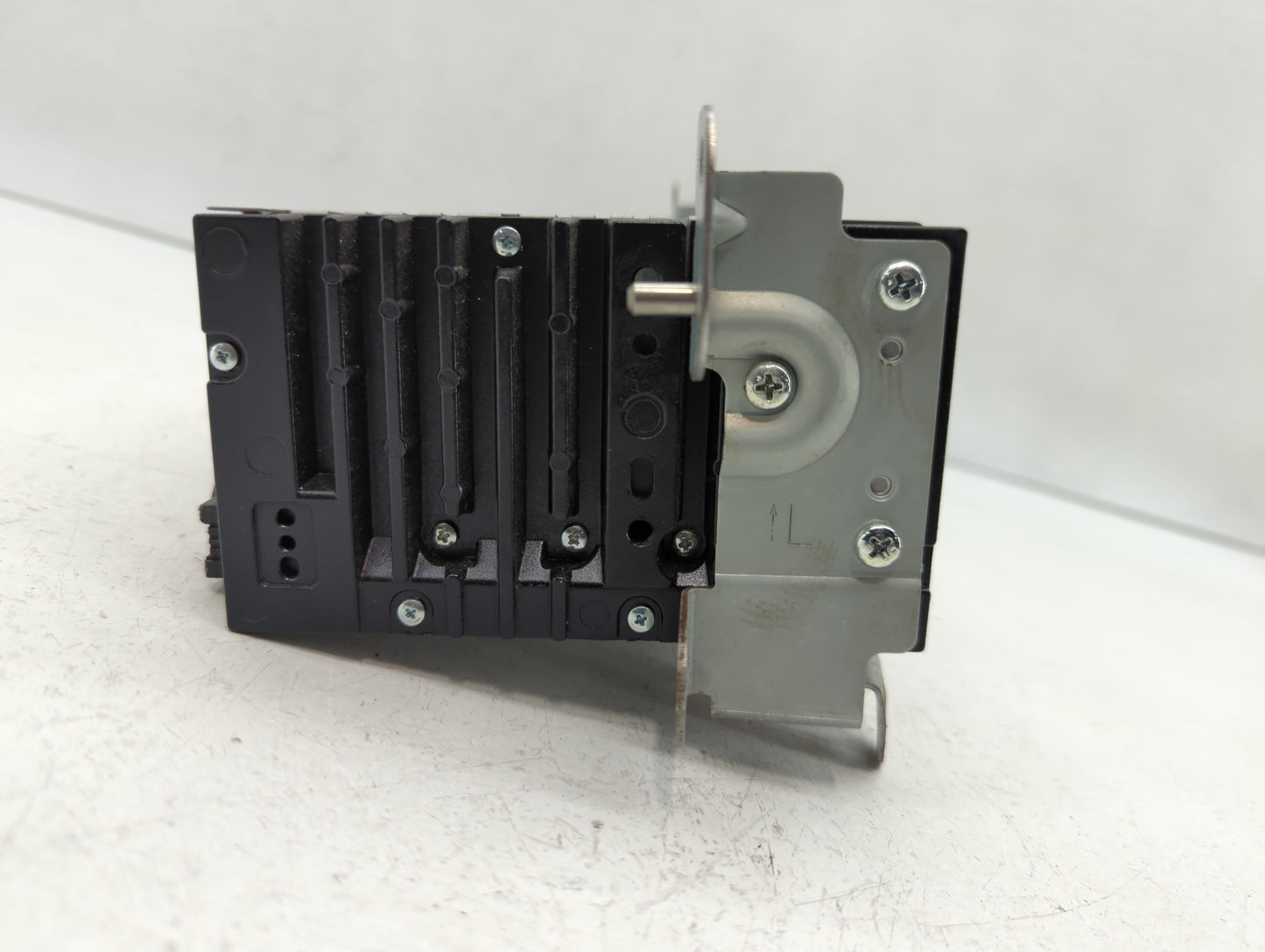 2015 Lincoln Mkc Radio AM FM Cd Player Receiver Replacement P/N:EJ7T-19C107-AF Fits OEM Used Auto Parts - Oemusedautoparts1.