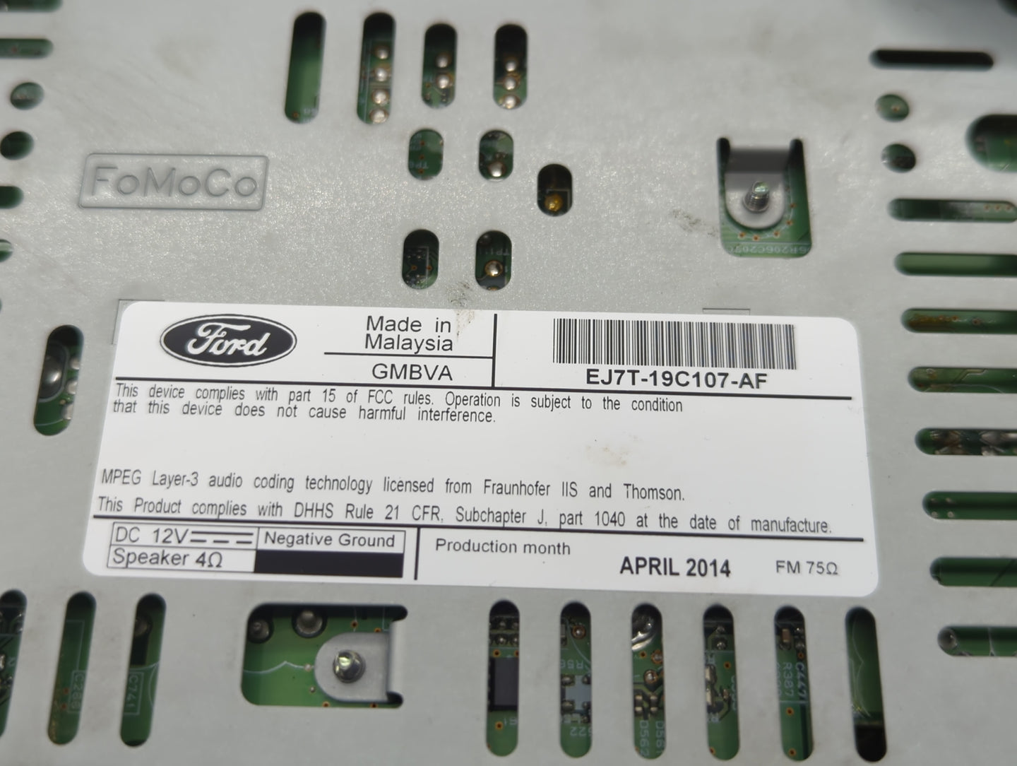 2015 Lincoln Mkc Radio AM FM Cd Player Receiver Replacement P/N:EJ7T-19C107-AF Fits OEM Used Auto Parts - Oemusedautoparts1.