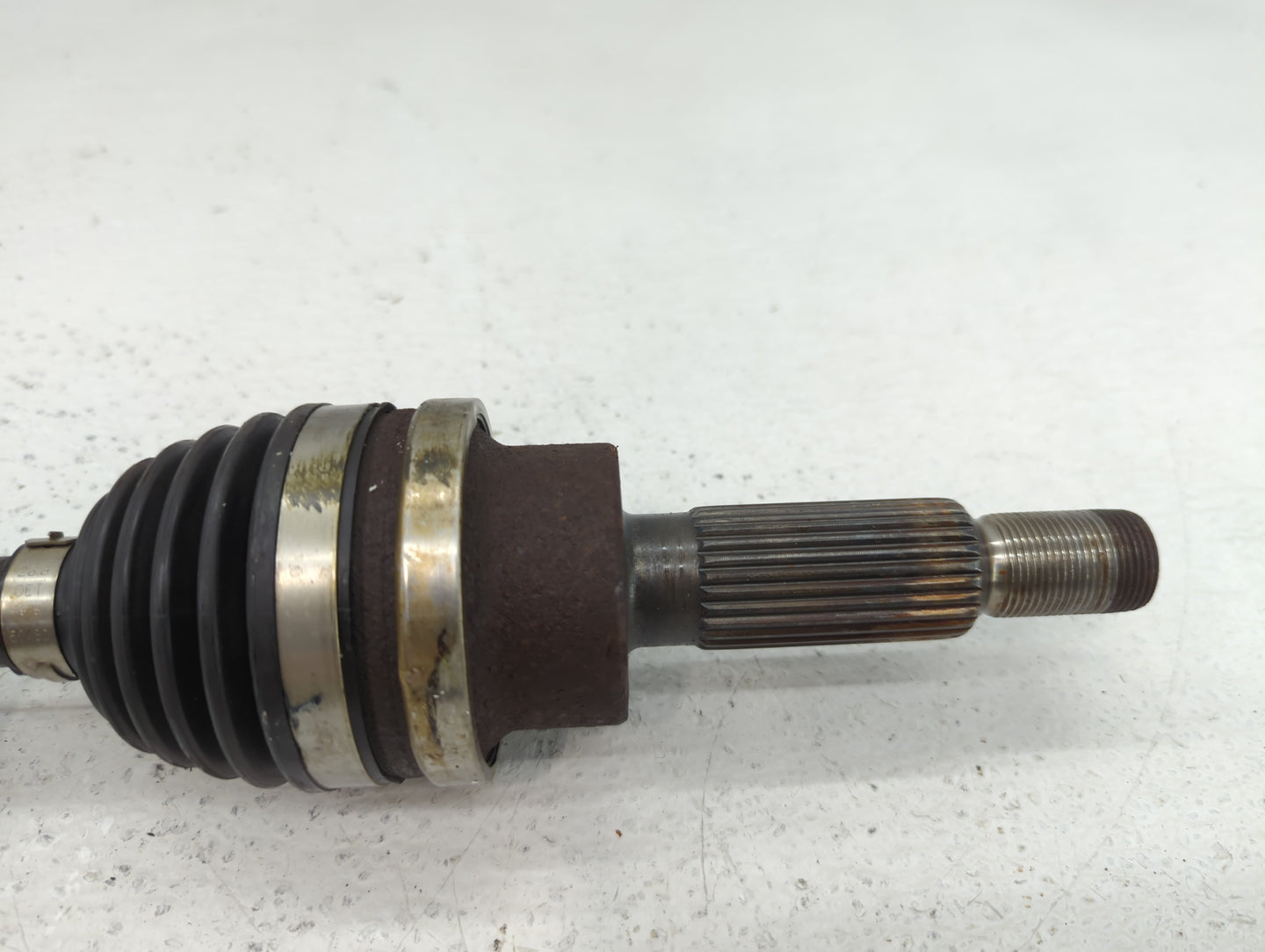 2015-2019 Lincoln Mkc Axle Shaft Rear Passenger Cv C/v - Oemusedautoparts1.com