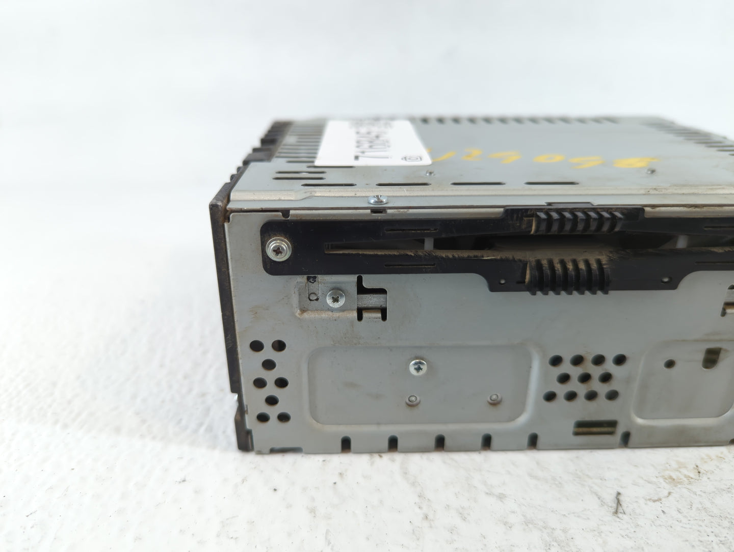2015-2015 Lincoln Mkc Am Fm Cd Player Radio Receiver - Oemusedautoparts1.com