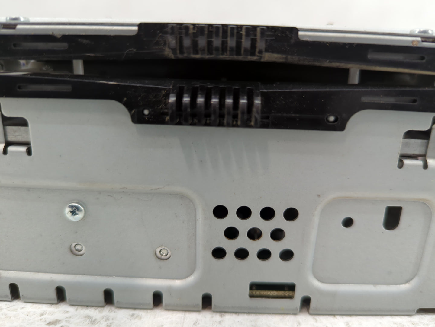 2015-2015 Lincoln Mkc Am Fm Cd Player Radio Receiver - Oemusedautoparts1.com