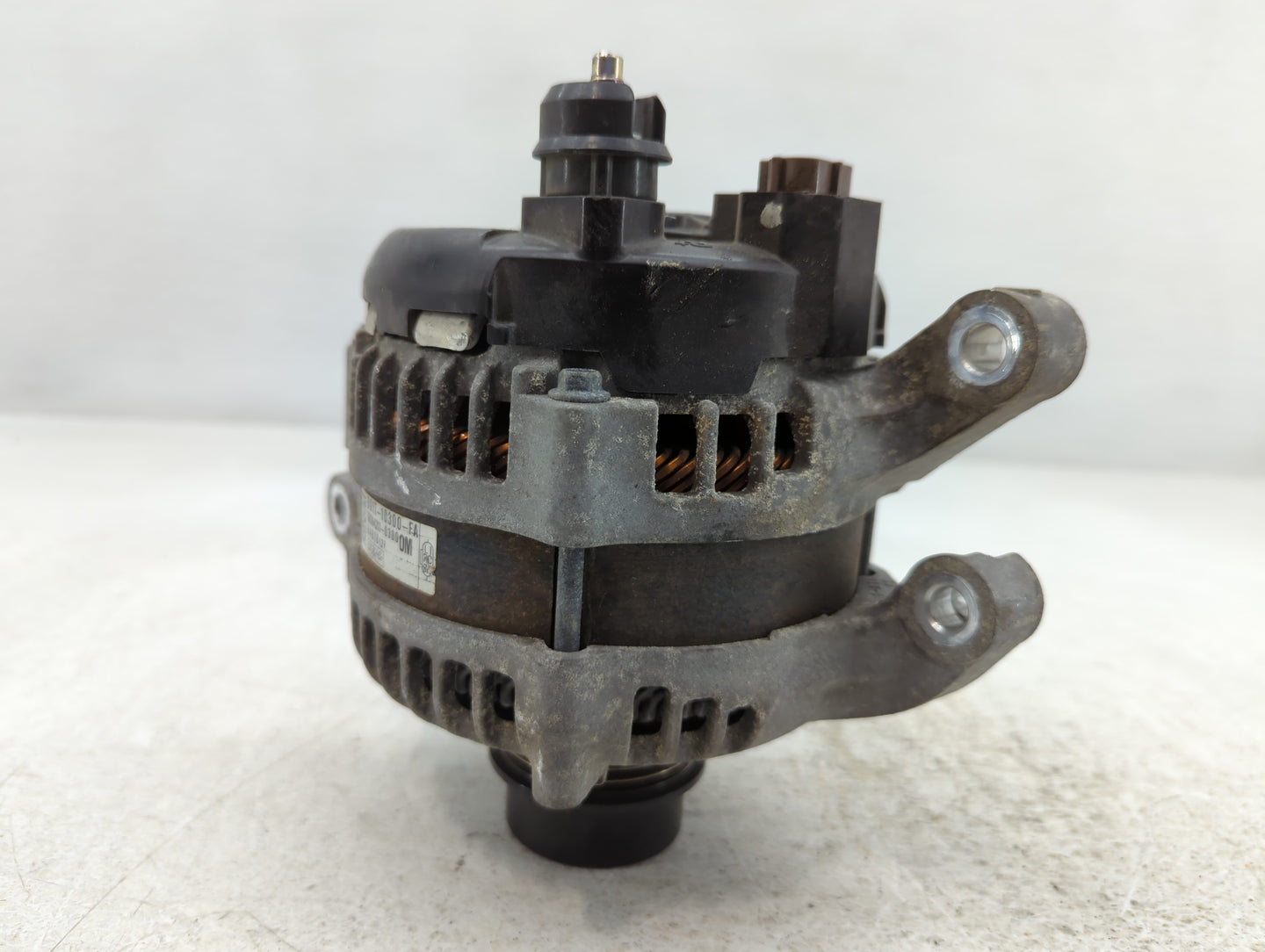 2015-2019 Lincoln Mkc Alternator Replacement Generator Charging Assembly Engine OEM P/N:DG1T-10300-FA Fits OEM Used Auto Par