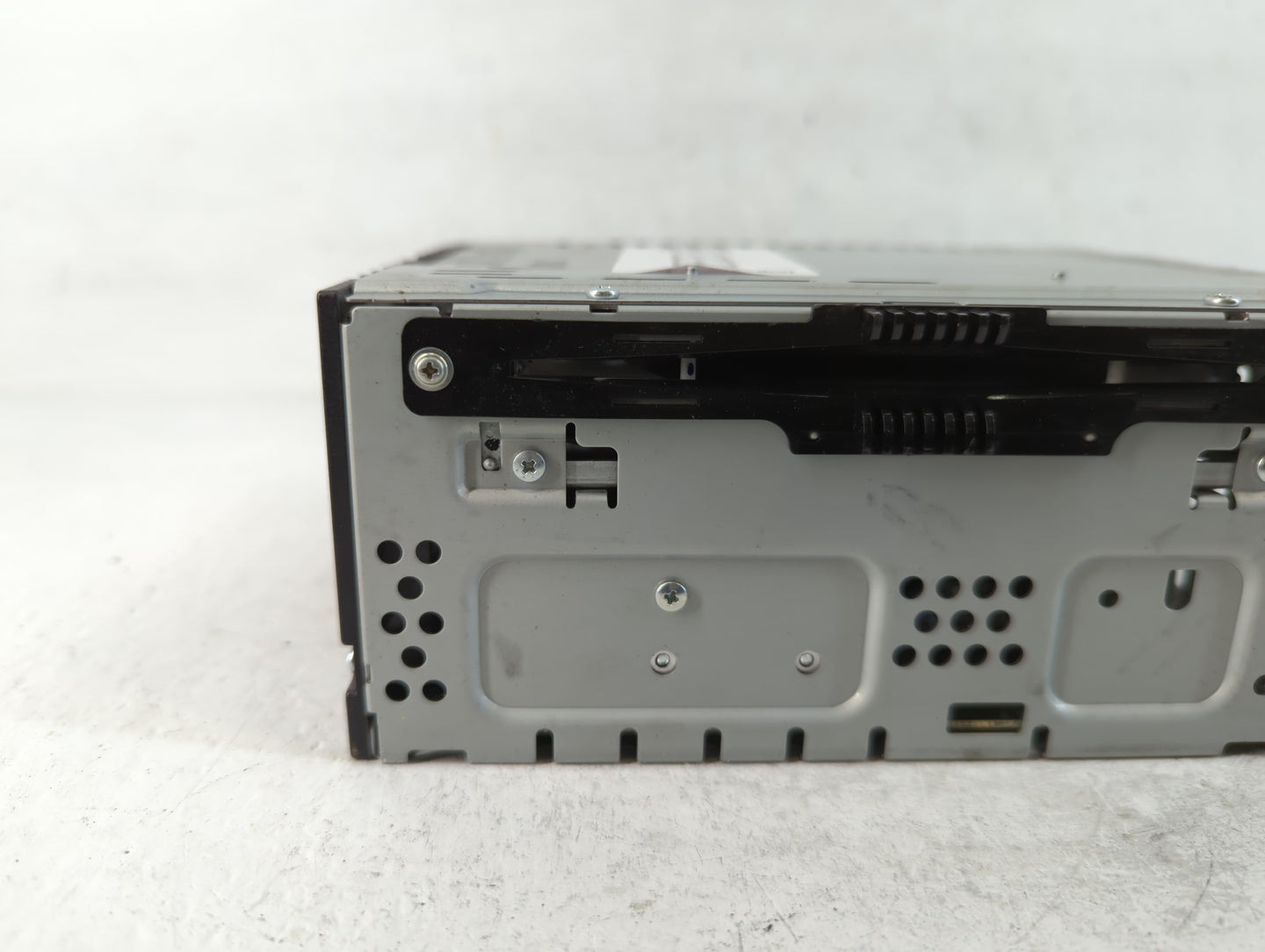2015-2015 Lincoln Mkc Am Fm Cd Player Radio Receiver - Oemusedautoparts1.com