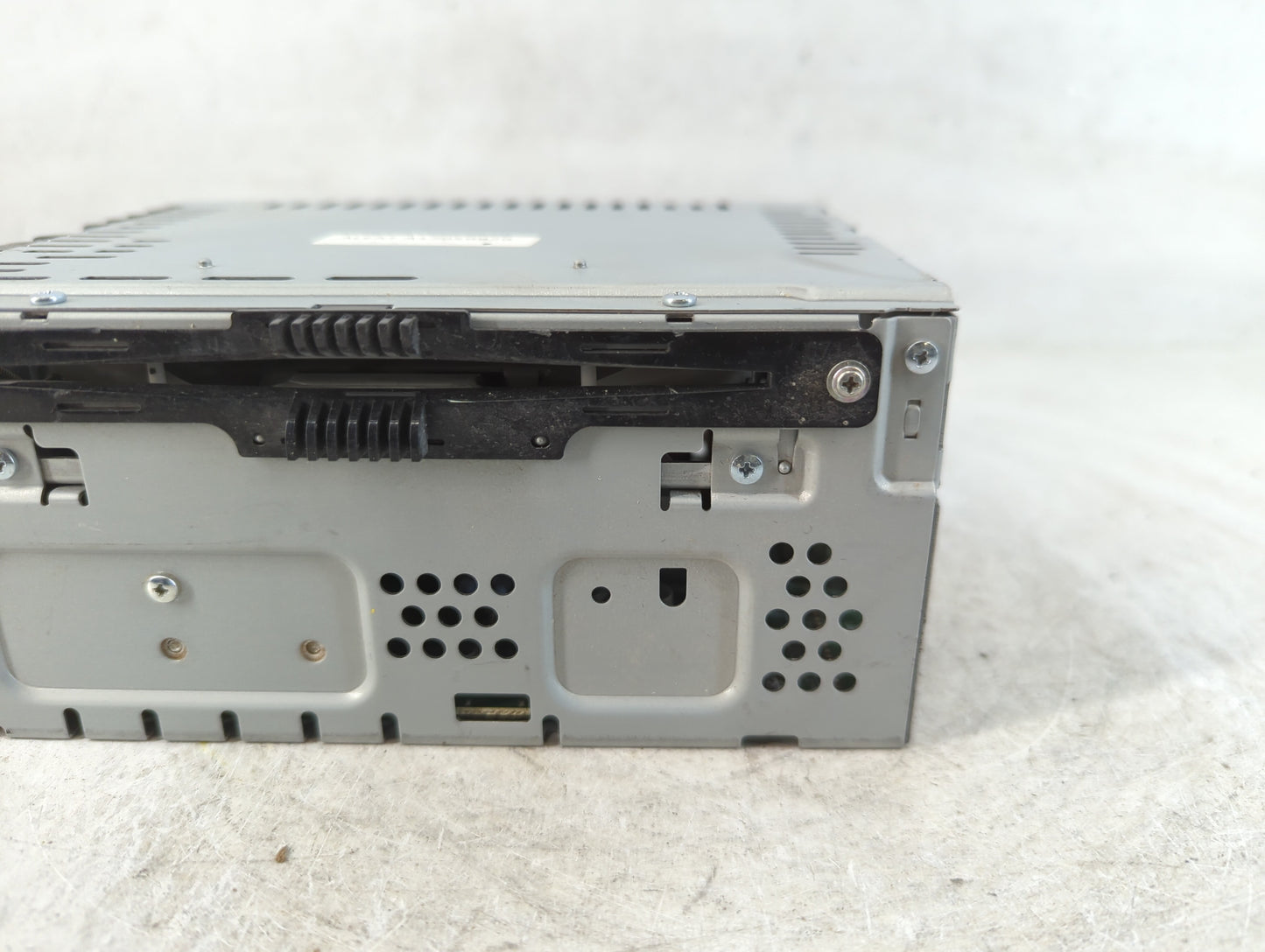 2015-2016 Lincoln Mkc Radio AM FM Cd Player Receiver Replacement P/N:EJ7T-19C107-EA Fits Fits 2015 2016 OEM Used Auto Parts 