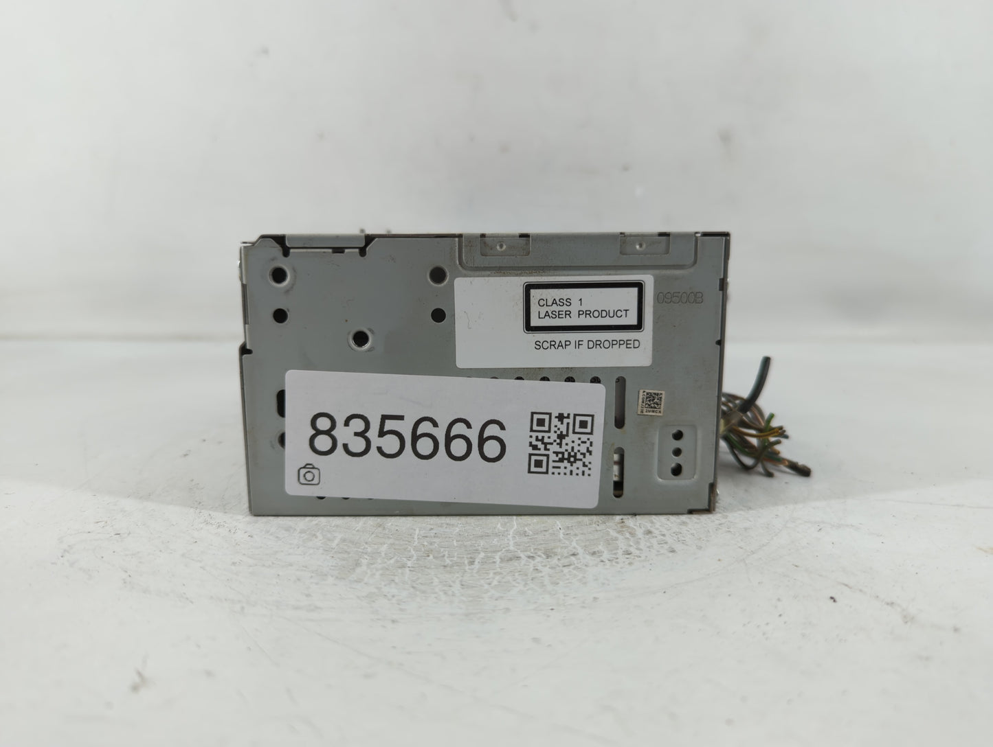 2015 Lincoln Mkc Radio AM FM Cd Player Receiver Replacement P/N:CQ-MJ23E2UMC Fits OEM Used Auto Parts - Oemusedautoparts1.co