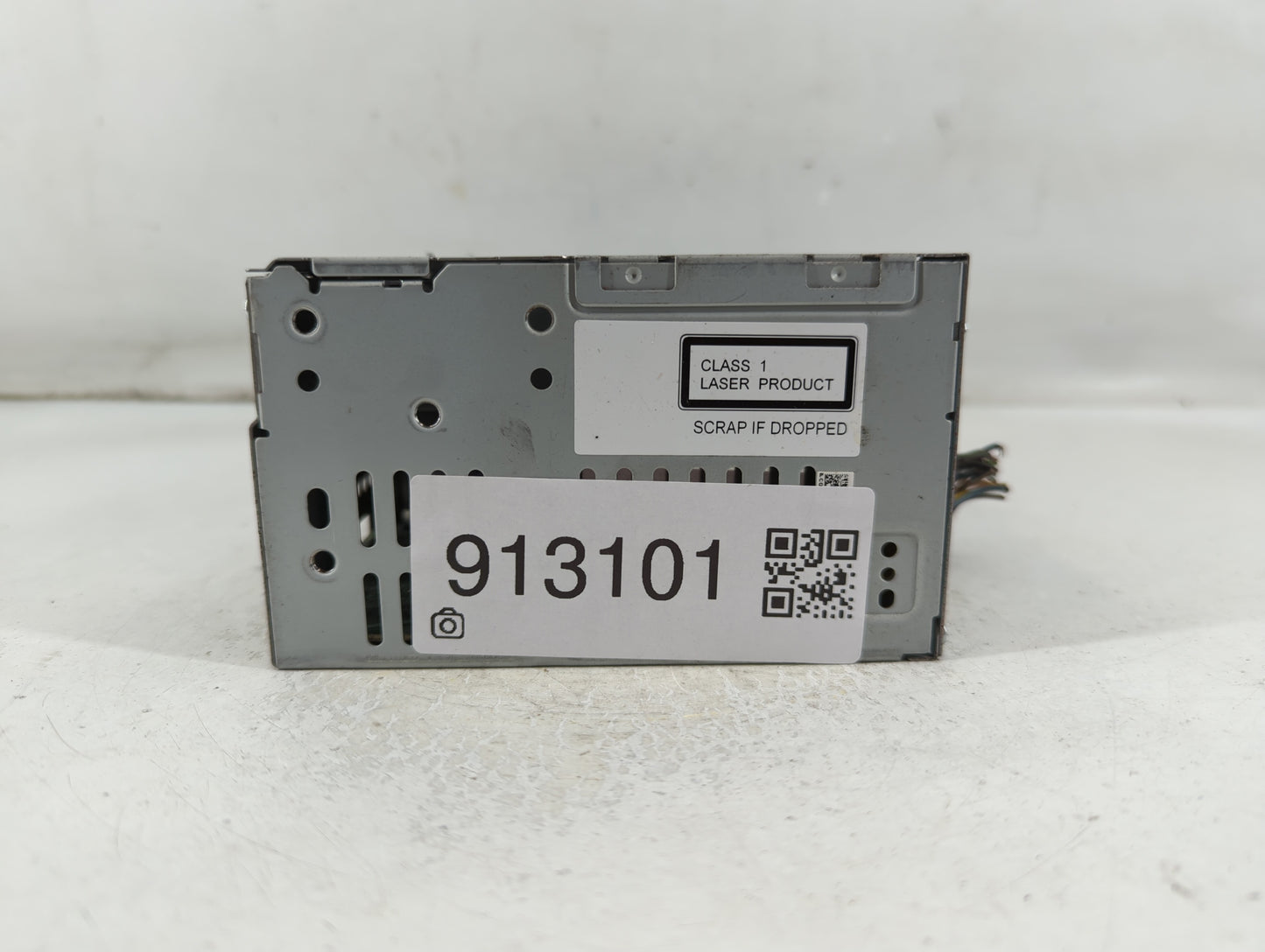 2015 Lincoln Mkc Radio AM FM Cd Player Receiver Replacement Fits OEM Used Auto Parts - Oemusedautoparts1.com