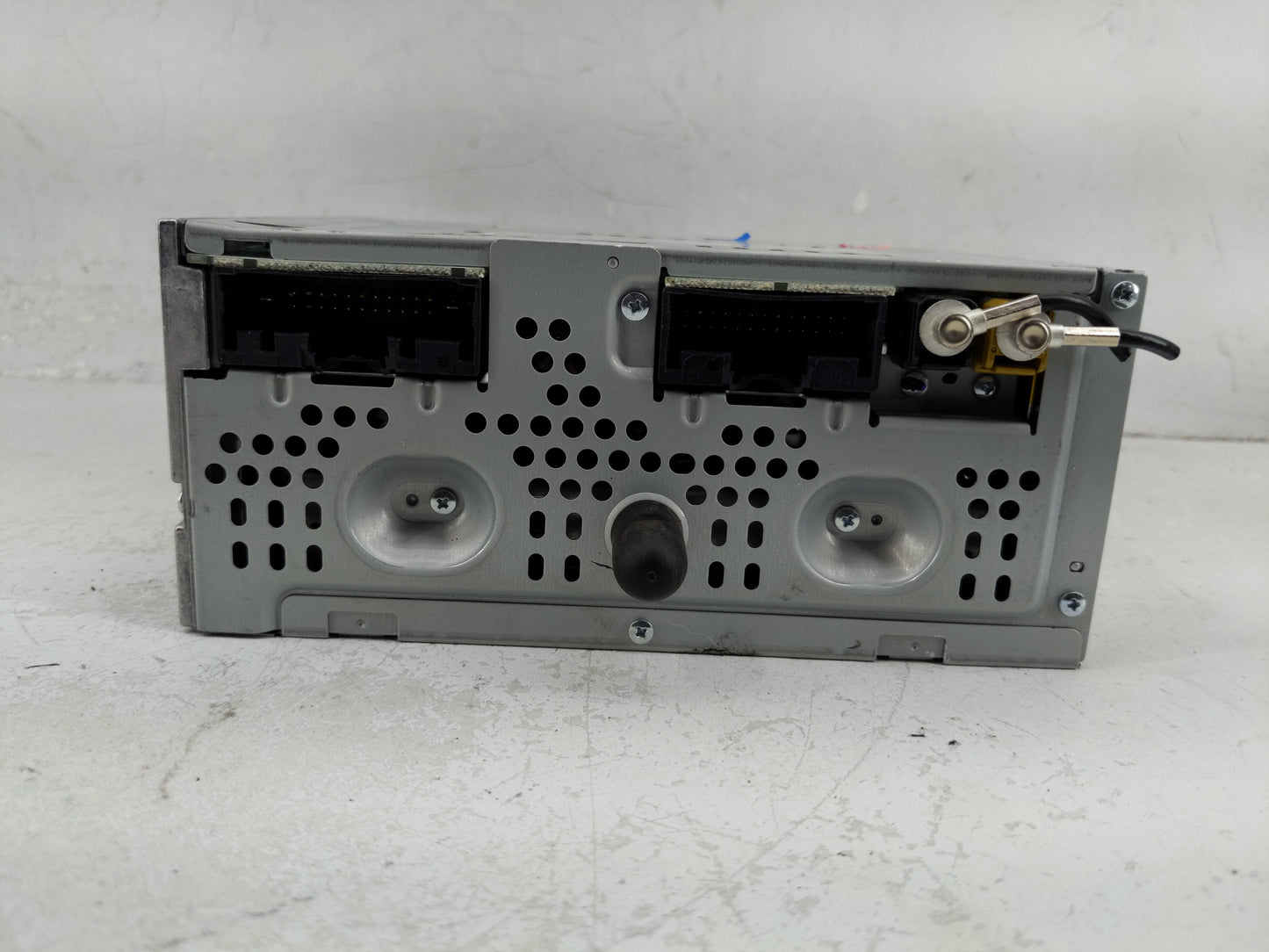 2013-2015 Lincoln Mks Radio AM FM Cd Player Receiver Replacement P/N:DA5T-19C107-HE Fits Fits 2013 2014 2015 OEM Used Auto P