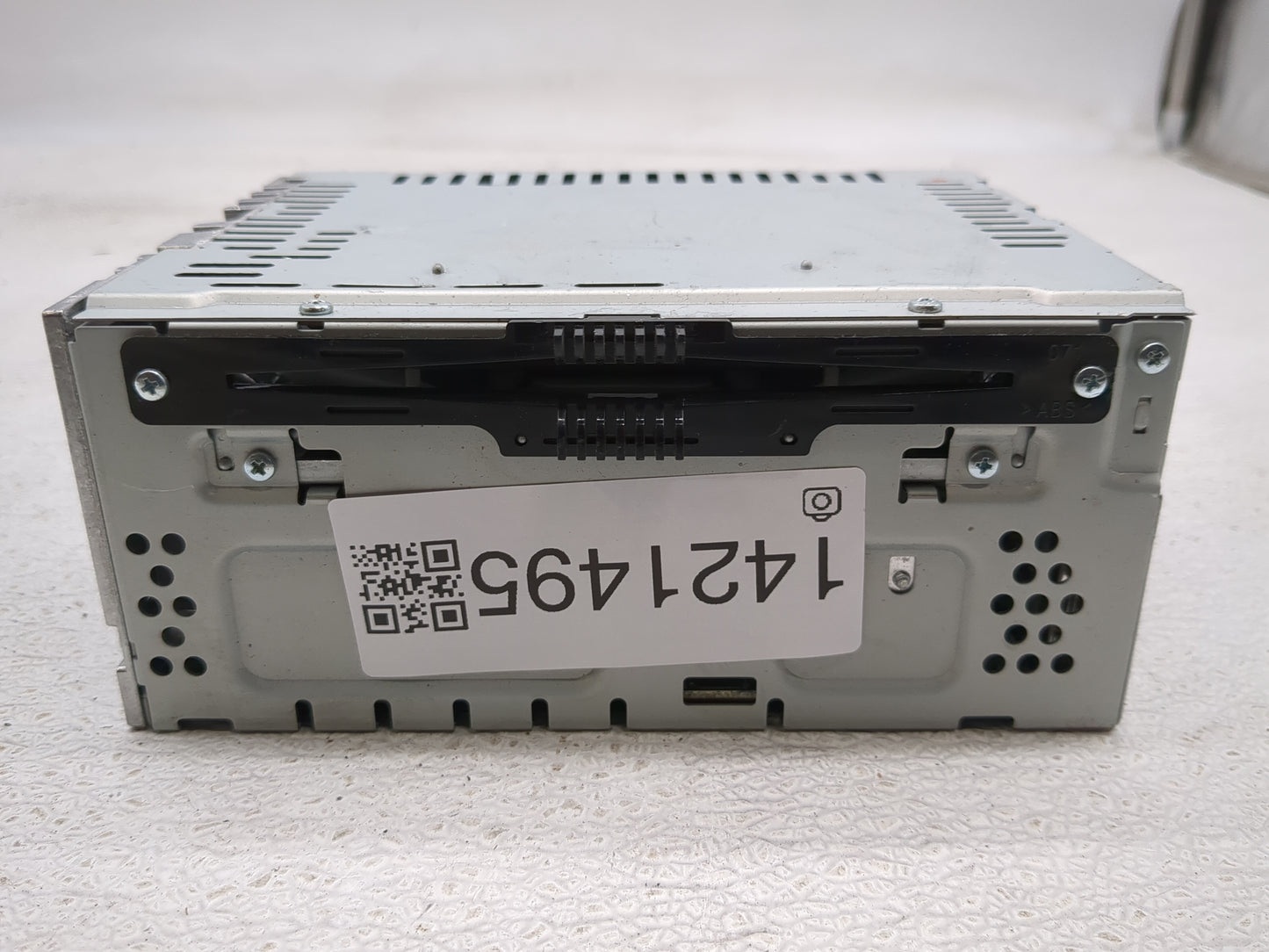 2013-2015 Lincoln Mks Radio AM FM Cd Player Receiver Replacement P/N:DA5T-19C107-LA Fits Fits 2013 2014 2015 OEM Used Auto P