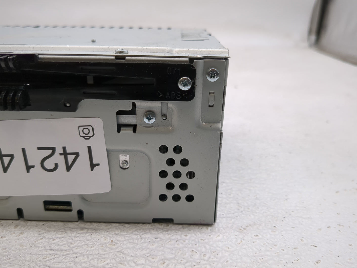 2013-2015 Lincoln Mks Radio AM FM Cd Player Receiver Replacement P/N:DA5T-19C107-LA Fits Fits 2013 2014 2015 OEM Used Auto P