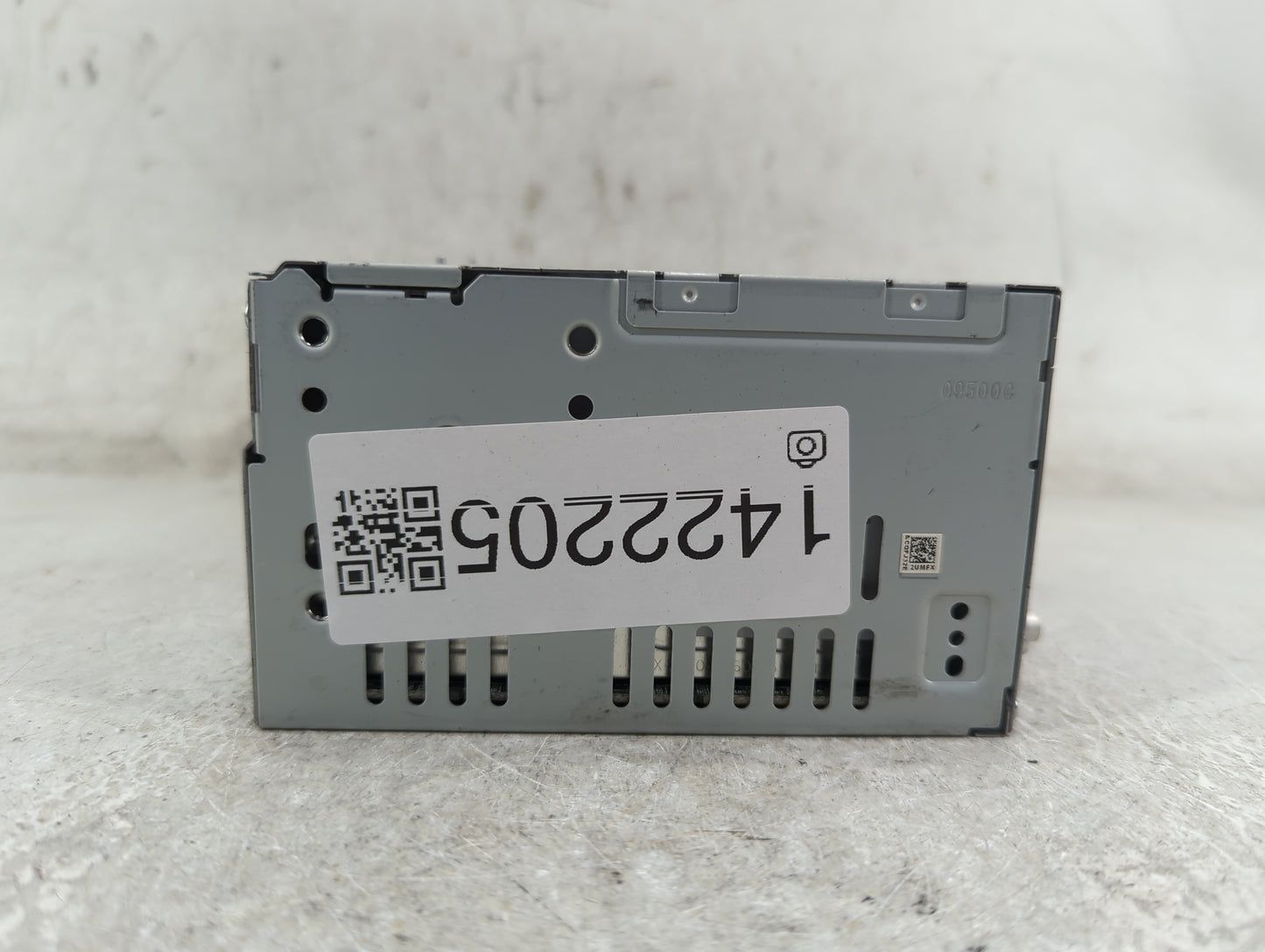 2015 Lincoln Mks Radio AM FM Cd Player Receiver Replacement P/N:DA5T-19C107-LA Fits OEM Used Auto Parts - Oemusedautoparts1.