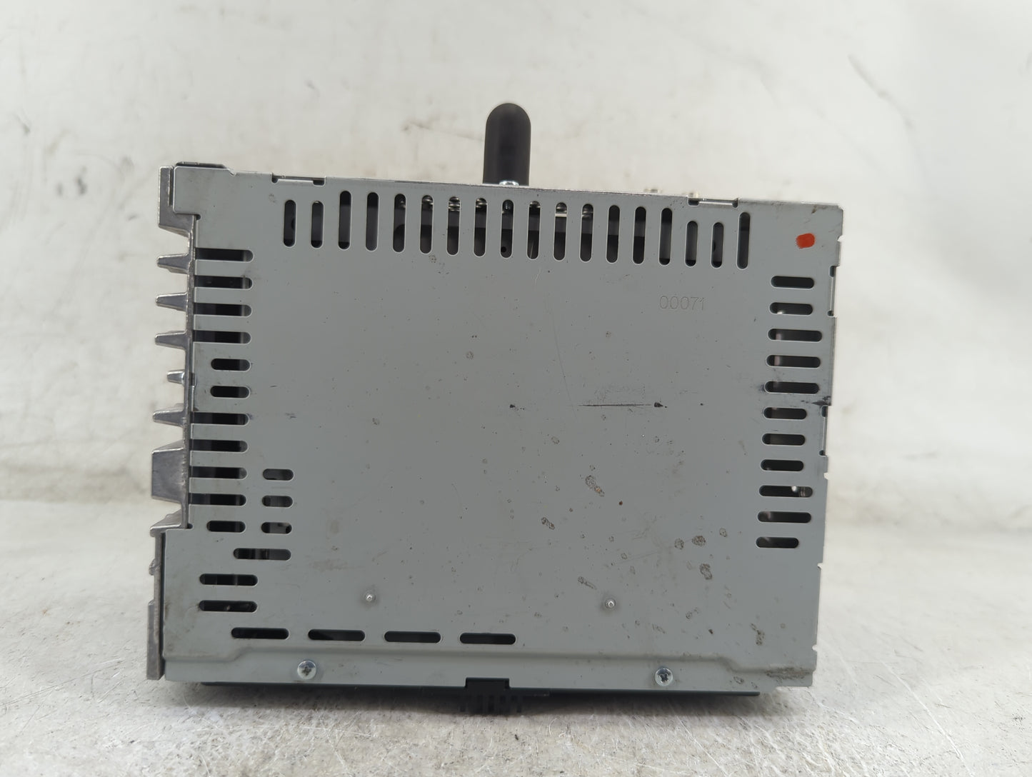 2015 Lincoln Mks Radio AM FM Cd Player Receiver Replacement P/N:DA5T-19C107-LA Fits OEM Used Auto Parts - Oemusedautoparts1.