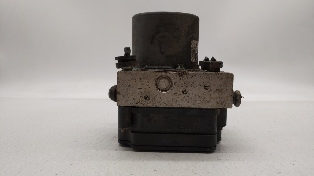 2014-2016 Lincoln Mks ABS Pump Control Module Replacement P/N:FG13-2C405-AA FG13-2C405-A Fits Fits 2014 2015 2016 2017 2018 