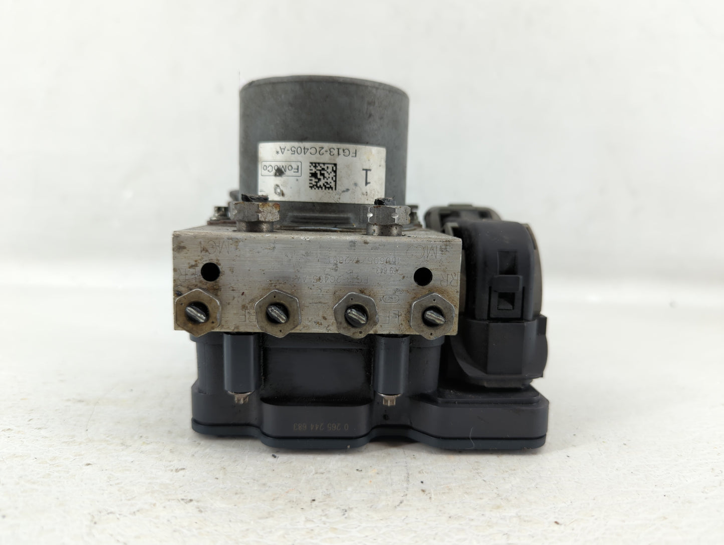 2014-2016 Lincoln Mks ABS Pump Control Module Replacement P/N:FG13-2C405-A Fits Fits 2014 2015 2016 2017 2018 2019 OEM Used 