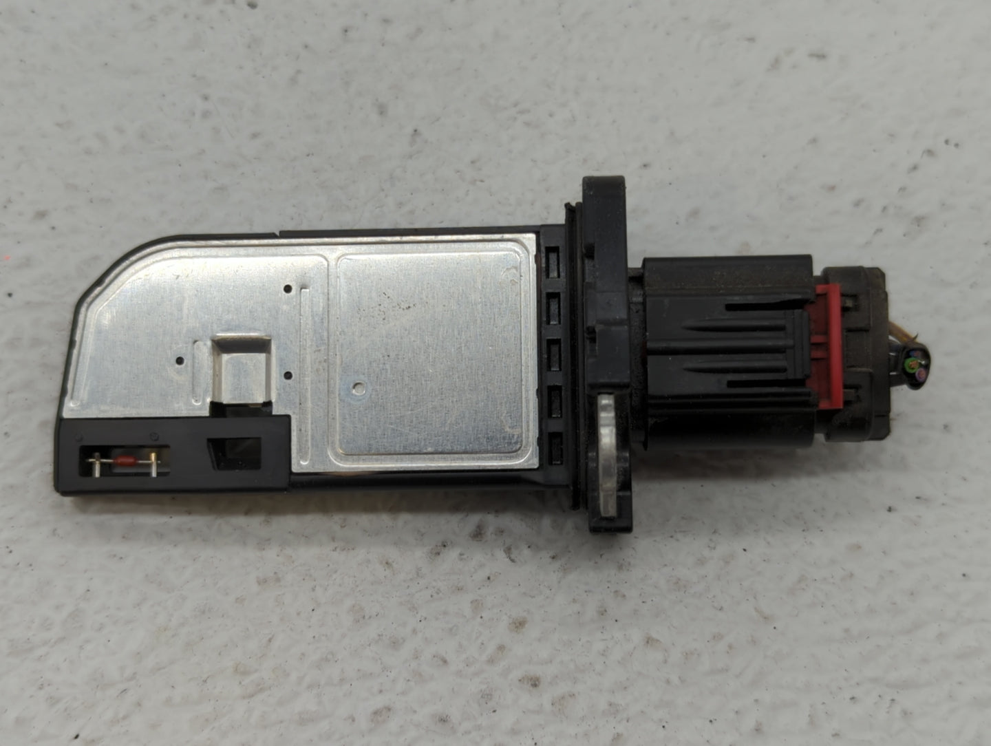 2013-2016 Lincoln Mks Mass Air Flow Meter Maf 555365 - Oemusedautoparts1.com