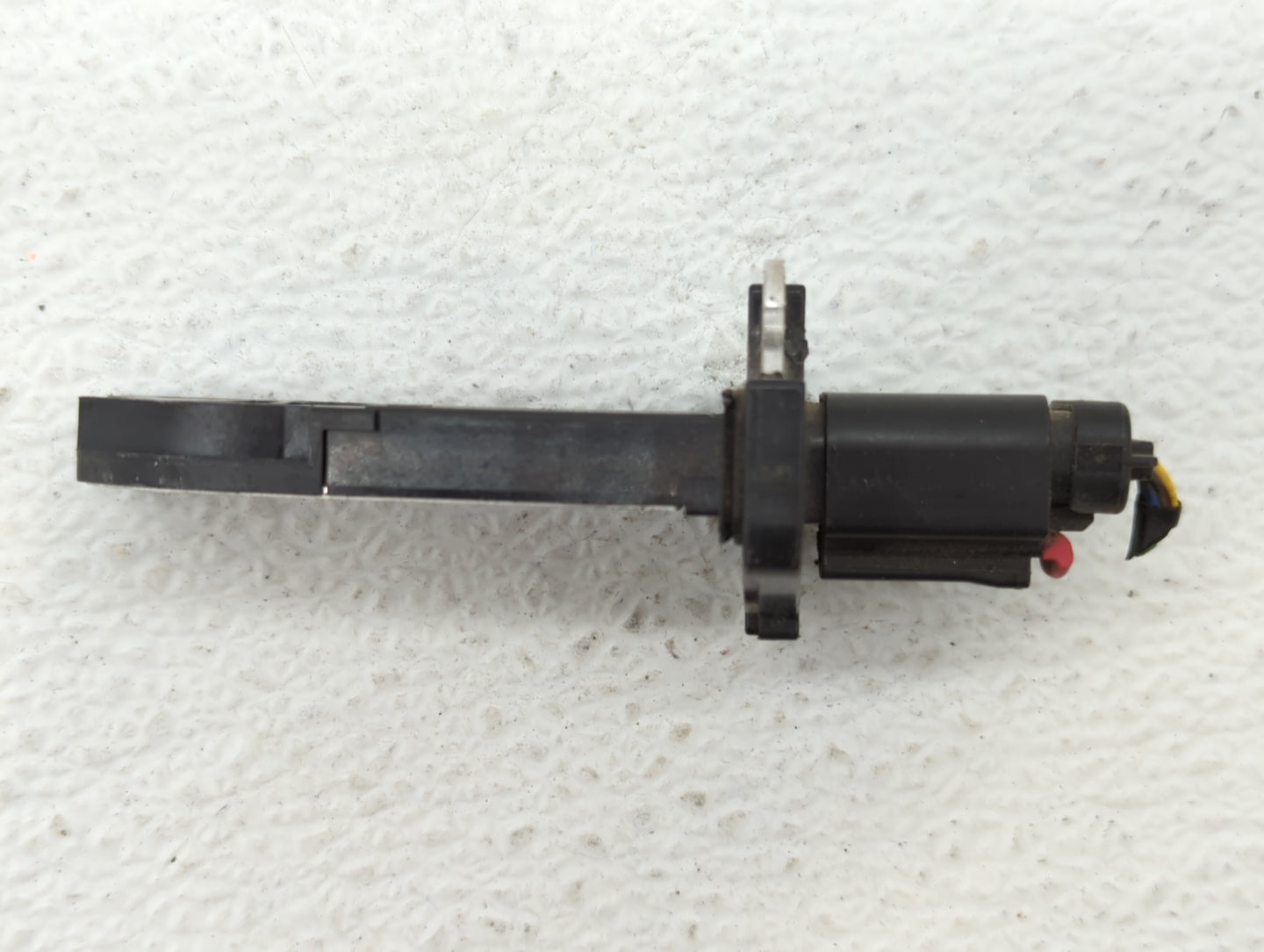 2013-2016 Lincoln Mks Mass Air Flow Meter Maf 555365 - Oemusedautoparts1.com