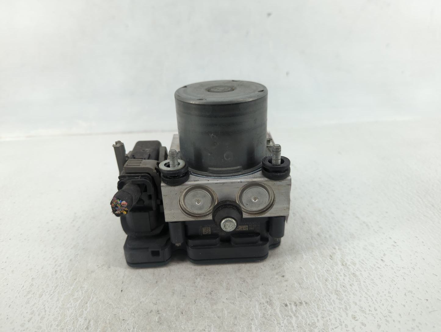 2014-2016 Lincoln Mks ABS Pump Control Module Replacement P/N:FG13-2C405-AA FG13-2C405-AB Fits Fits 2014 2015 2016 2017 2018