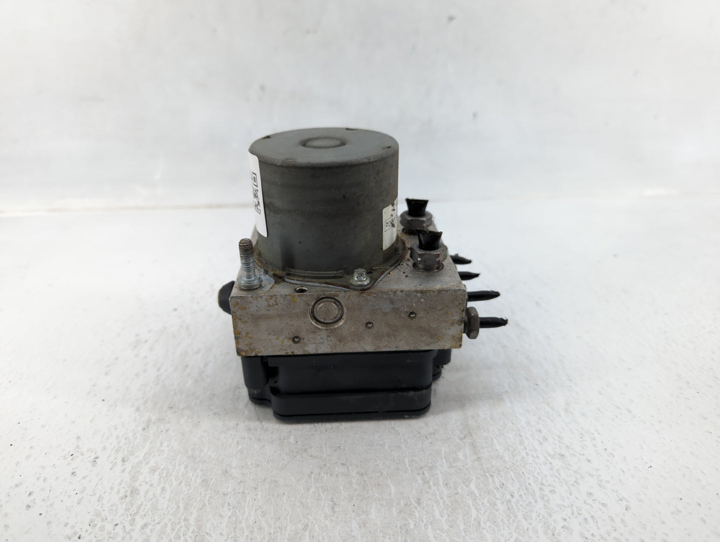 2014-2016 Lincoln Mks ABS Pump Control Module Replacement P/N:DG13-2C405-BA DG13-2C405-A Fits Fits 2014 2015 2016 2017 2018 