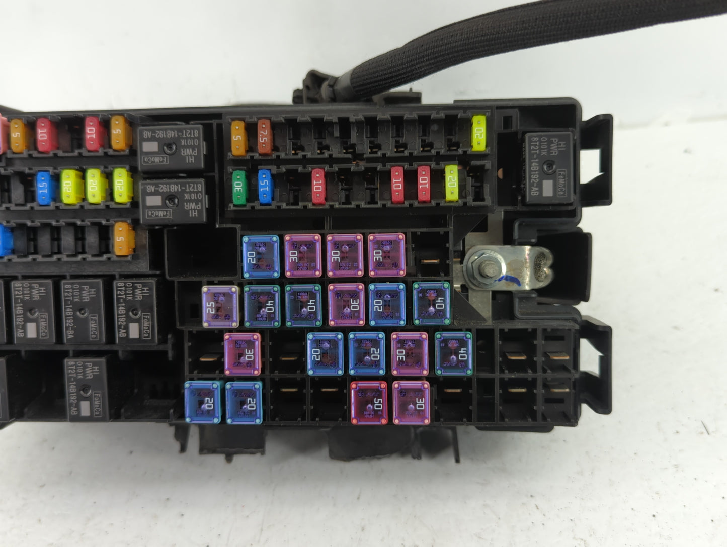 2013-2016 Lincoln Mks Fusebox Fuse Box Panel Relay Module P/N:DG1T-14A003-BA Fits Fits 2013 2014 2015 2016 OEM Used Auto Par