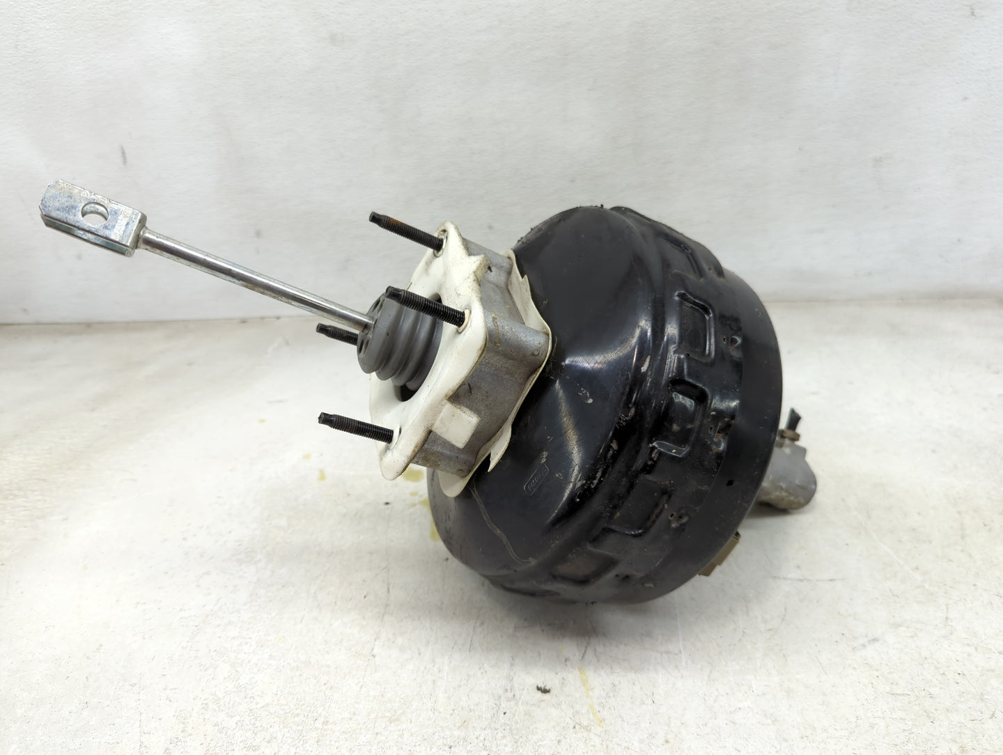 2015 Lincoln Mkt Power Brake Booster Oem - Oemusedautoparts1.com