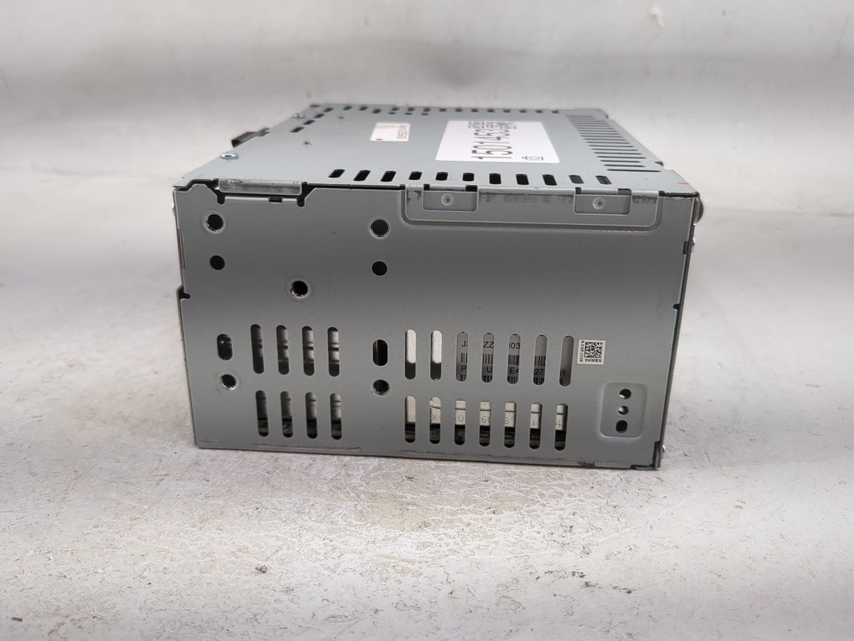 2015 Lincoln Mkt Radio AM FM Cd Player Receiver Replacement P/N:CQ-FJ32E9UME Fits OEM Used Auto Parts - Oemusedautoparts1.co