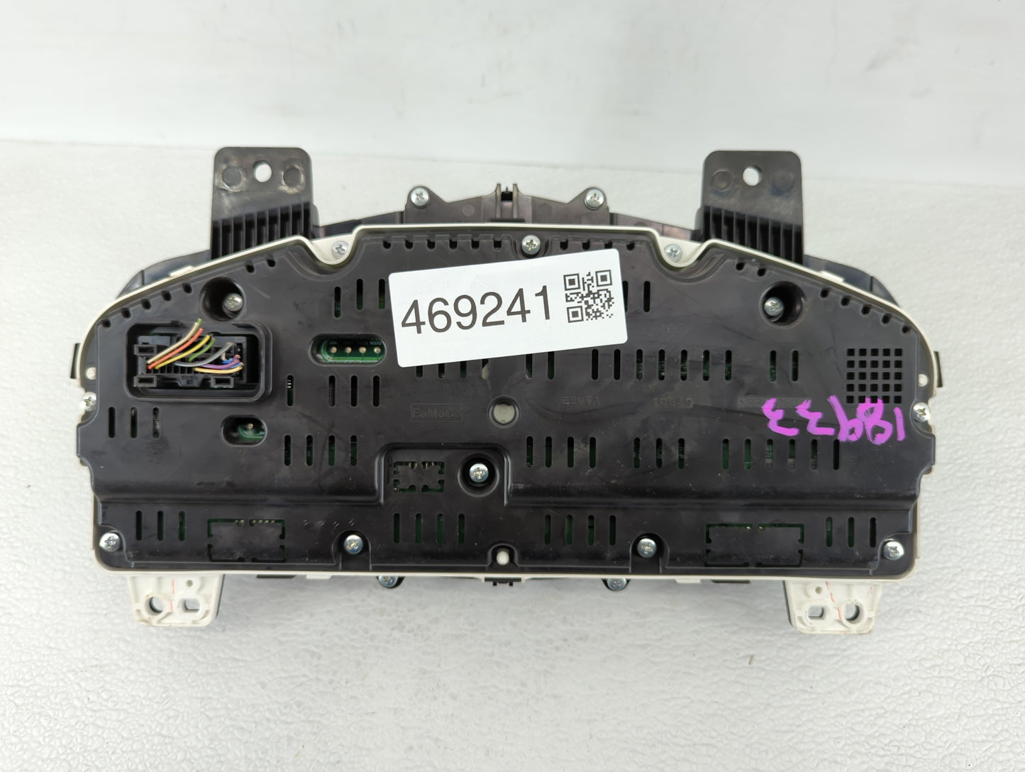 2014-2015 Lincoln Mkt Instrument Cluster Speedometer Gauges P/N:FE9T-10849-AC EE9T-10849-AE, EE9T-10849-AF Fits Fits 2014 20