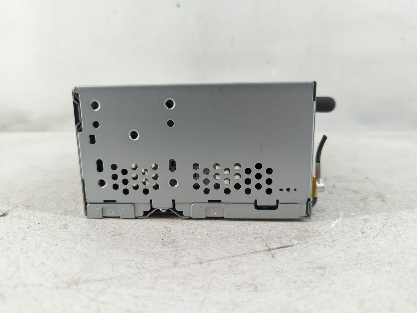 2014-2015 Lincoln Mkx Radio AM FM Cd Player Receiver Replacement P/N:ET4T-19C107-NA Fits Fits 2014 2015 OEM Used Auto Parts 