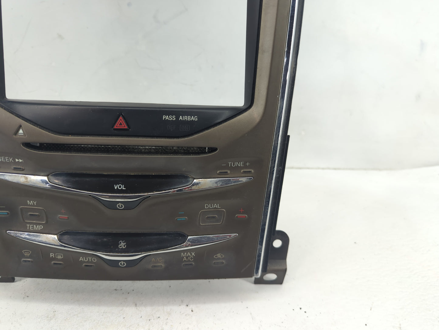2015 Lincoln Mkx Climate Control Module Temperature AC/Heater Replacement P/N:EA1T-18A802-AB Fits OEM Used Auto Parts - Oemu